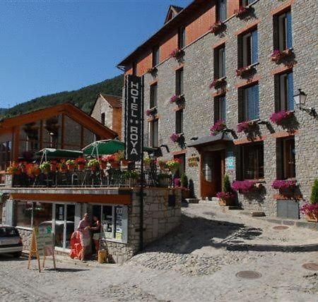 Hotel Roya Espot Exteriör bild